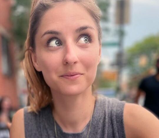 Aviva DeKornfeld